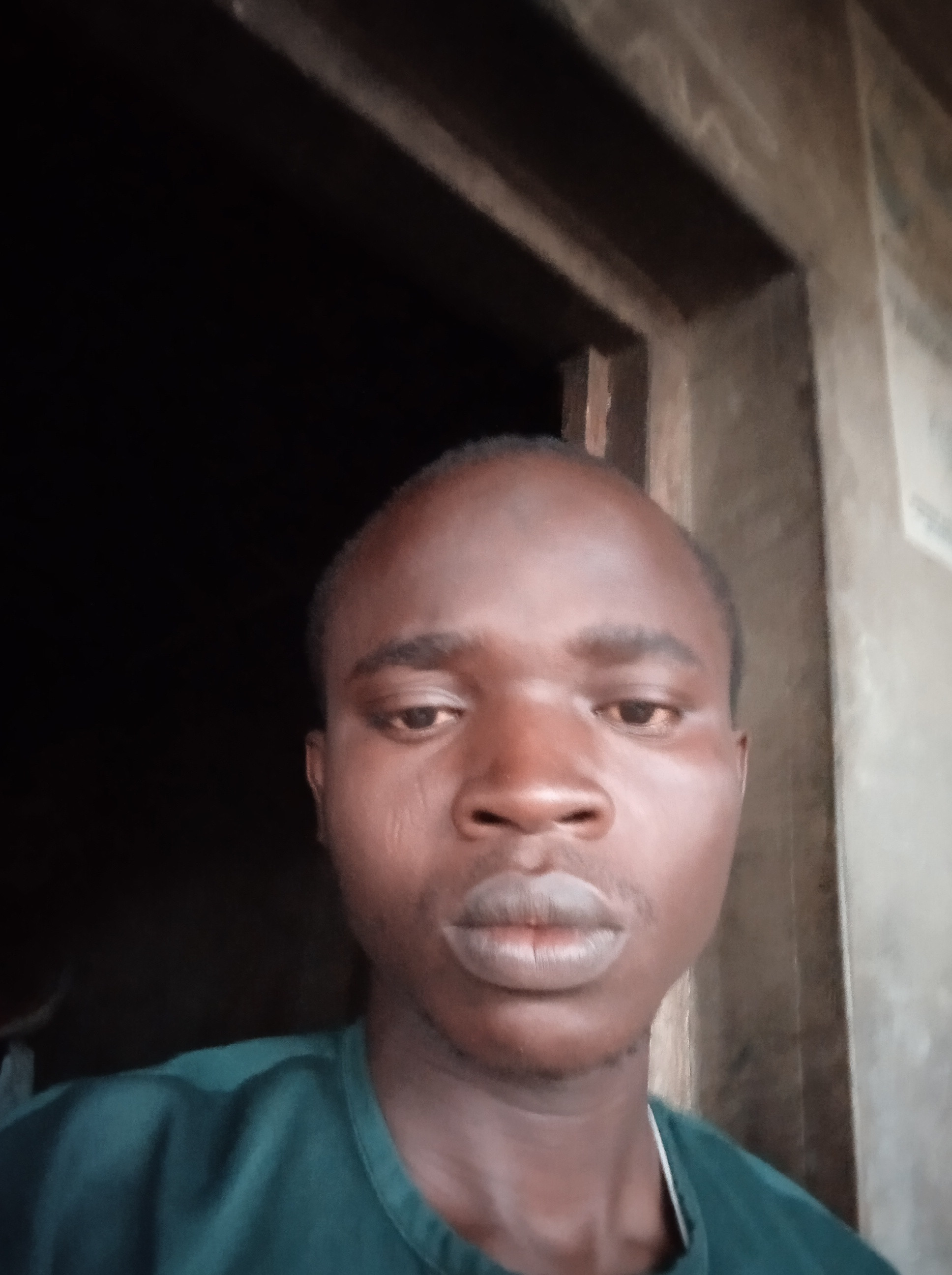 Abdulahi090 Profile Picture